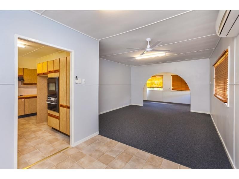 17 Ellis Street, Berserker QLD 4701