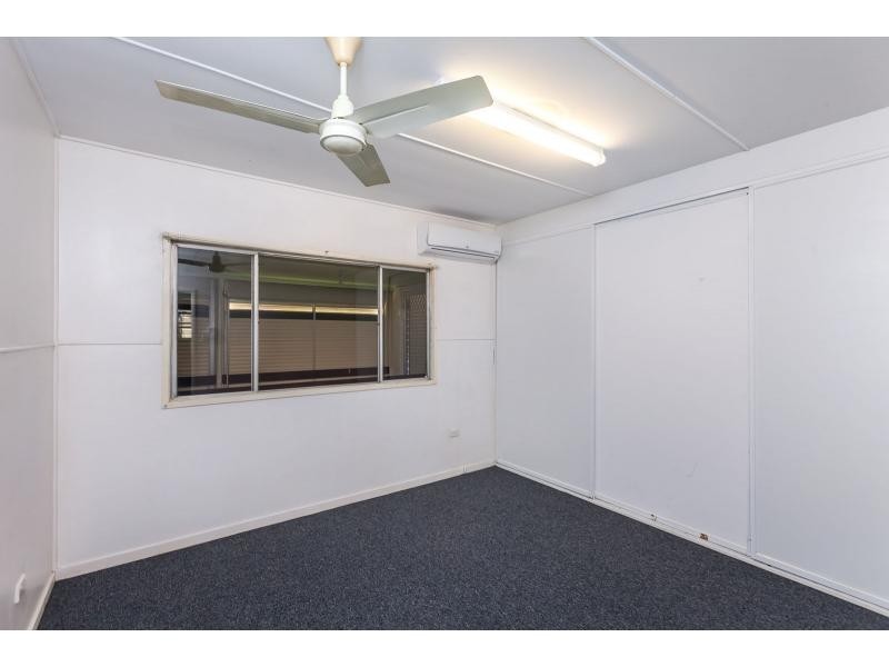 17 Ellis Street, Berserker QLD 4701