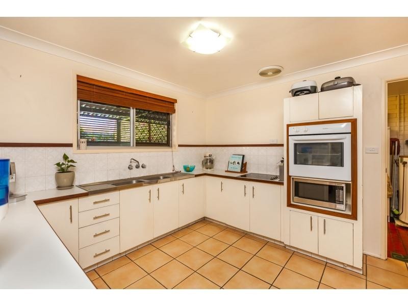 252 McCabe Avenue, Frenchville QLD 4701