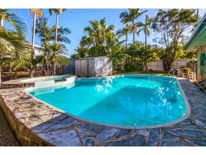 252 McCabe Avenue, Frenchville QLD 4701