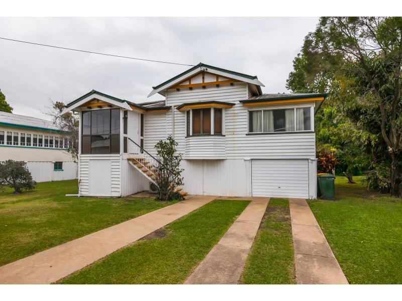 23 Medcraf Street, Park Avenue QLD 4701