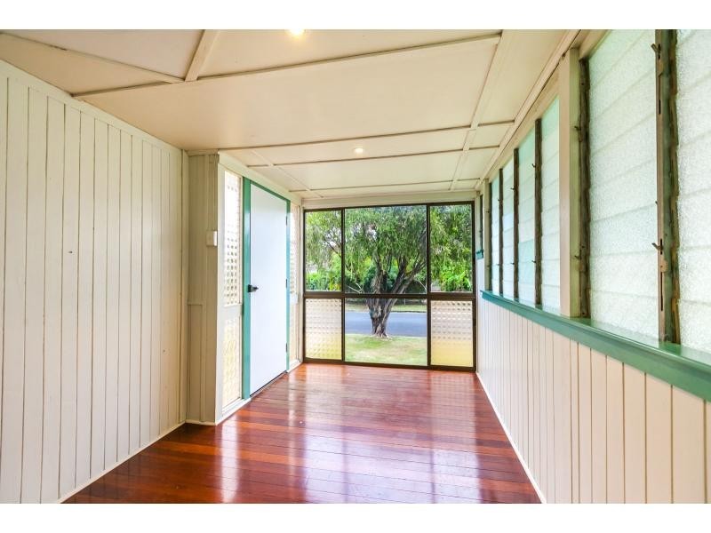 23 Medcraf Street, Park Avenue QLD 4701