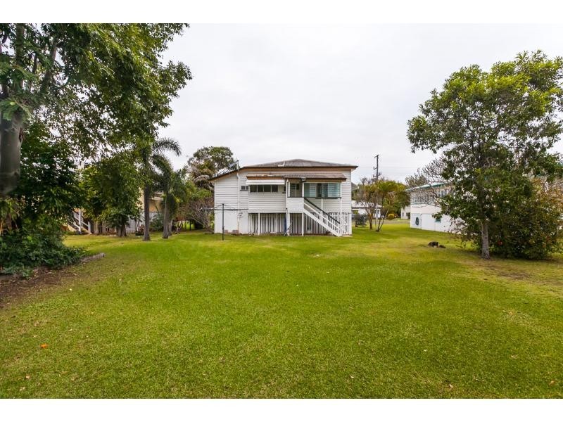 23 Medcraf Street, Park Avenue QLD 4701