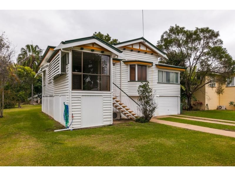 23 Medcraf Street, Park Avenue QLD 4701