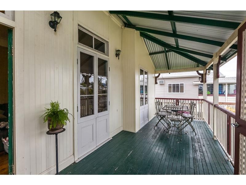 16A Main Street, Park Avenue QLD 4701