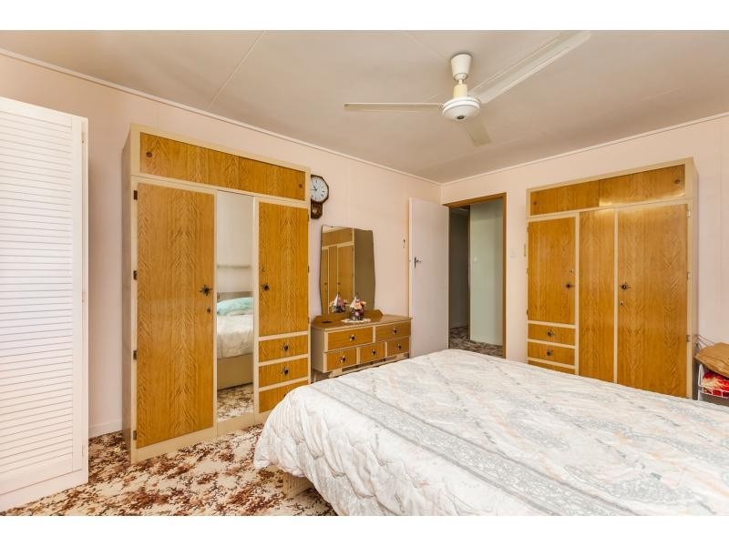 20 Limpus Avenue, Keppel Sands QLD 4702