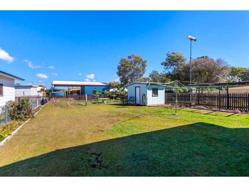 20 Limpus Avenue, Keppel Sands QLD 4702
