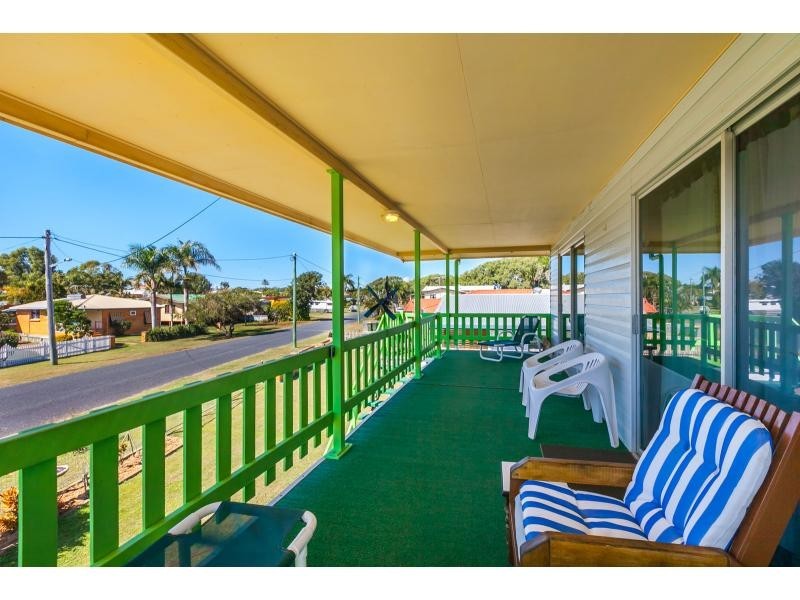 20 Limpus Avenue, Keppel Sands QLD 4702
