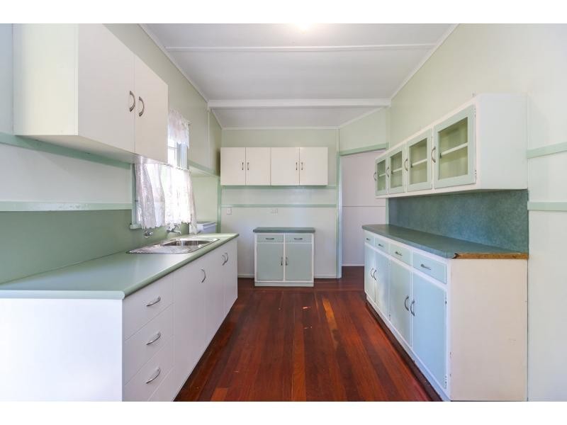 157 Lakes Creek Road, Berserker QLD 4701