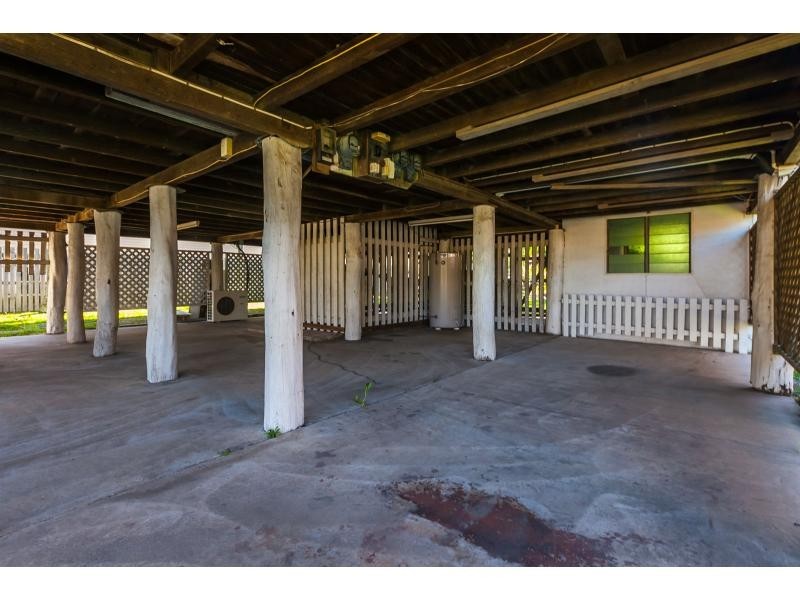 157 Lakes Creek Road, Berserker QLD 4701