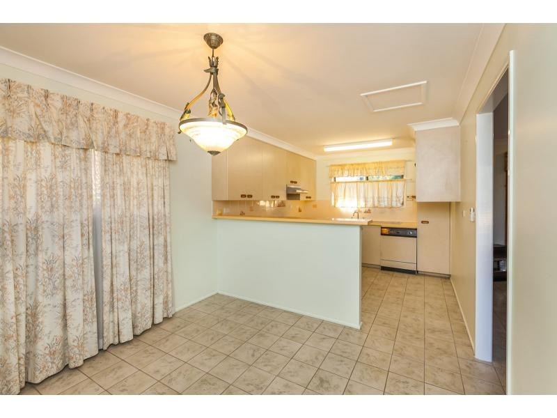 13 Sunrise Crescent, Gracemere QLD 4702