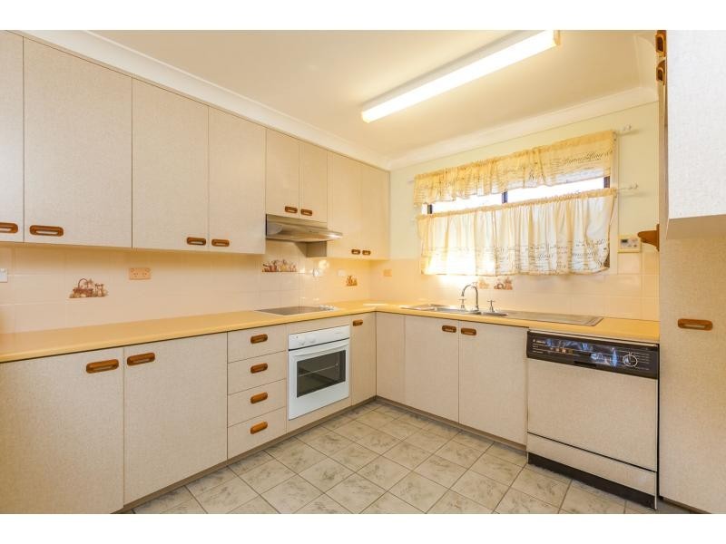 13 Sunrise Crescent, Gracemere QLD 4702