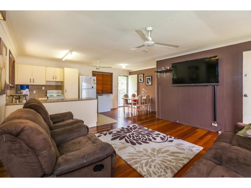 87 Hollingsworth Street, Kawana QLD 4701