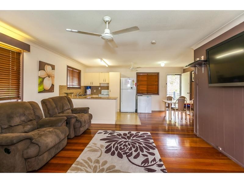 87 Hollingsworth Street, Kawana QLD 4701
