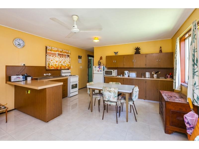 113 Menzies Street, Park Avenue QLD 4701