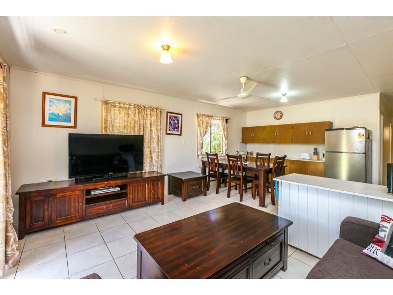 113 Menzies Street, Park Avenue QLD 4701