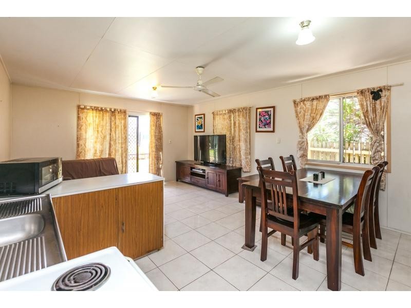 113 Menzies Street, Park Avenue QLD 4701