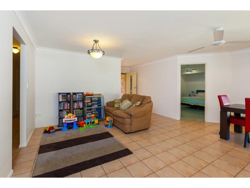 53 Kavanagh Crescent, Koongal QLD 4701