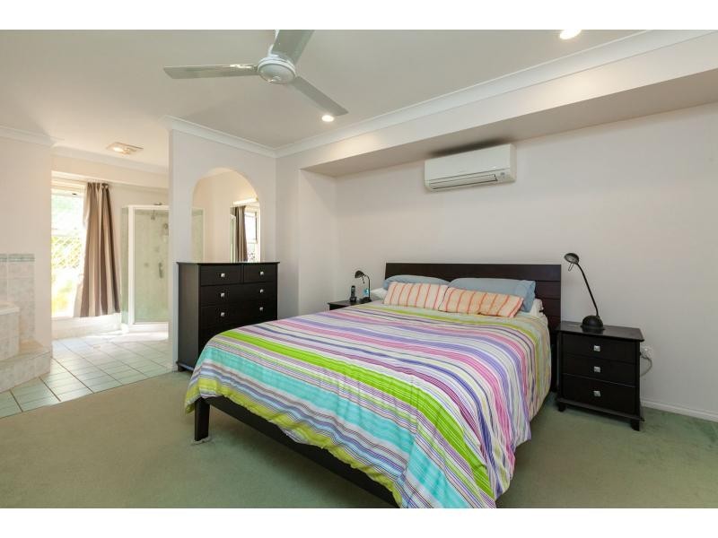 53 Kavanagh Crescent, Koongal QLD 4701