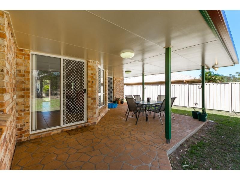 53 Kavanagh Crescent, Koongal QLD 4701