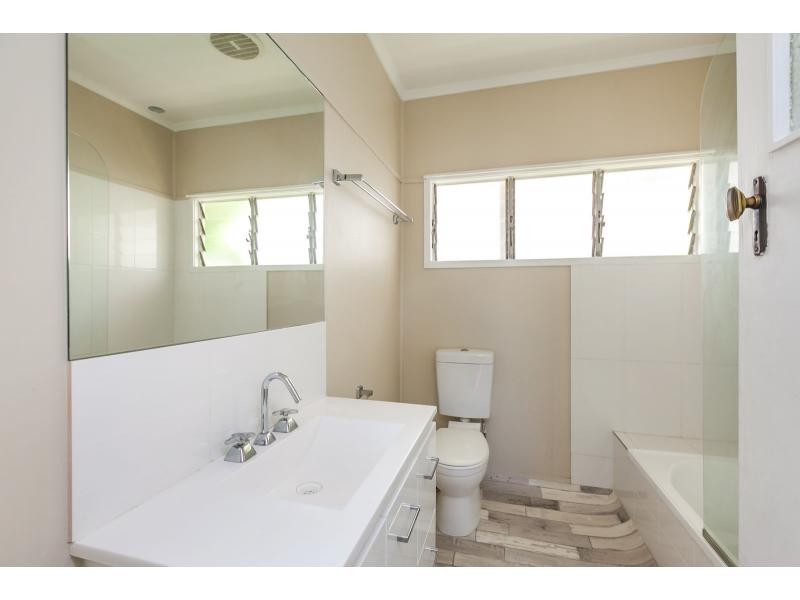 25 Gardner Street, The Range QLD 4700