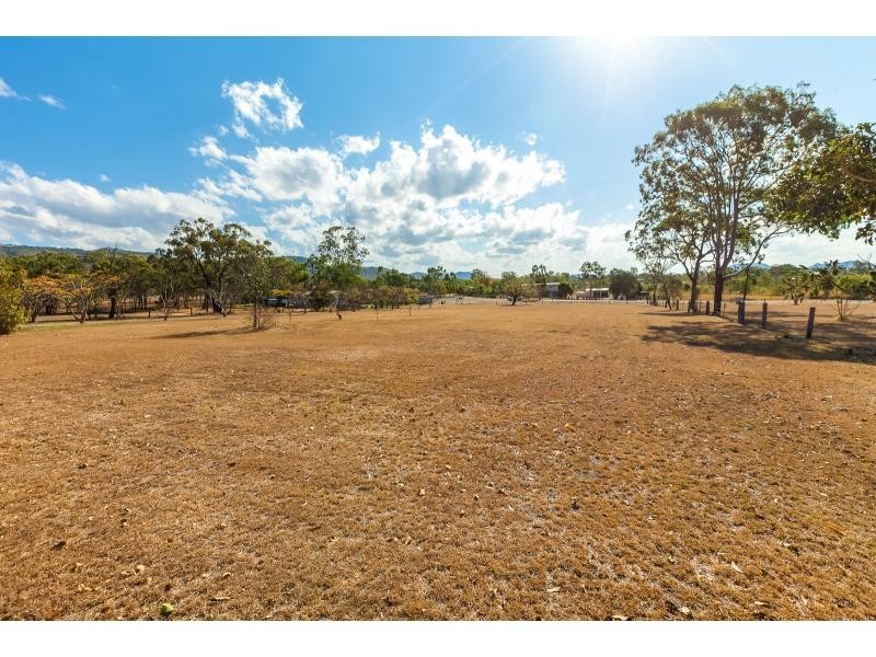 52556 Burnett Highway, Bouldercombe QLD 4702
