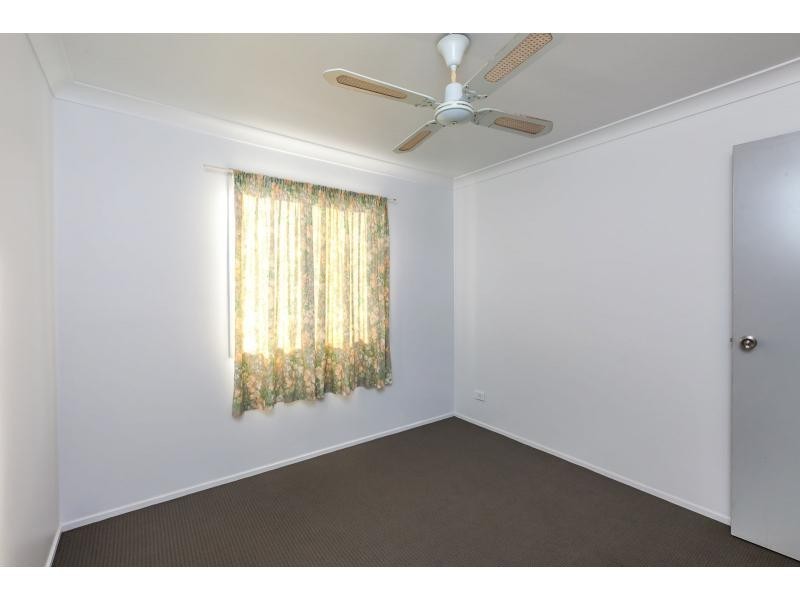 52 Wackford Street, Park Avenue QLD 4701