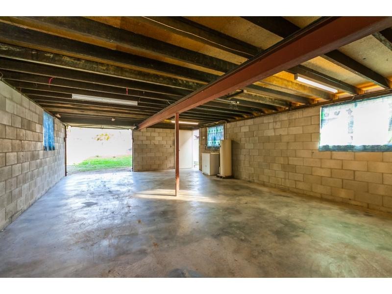 52 Wackford Street, Park Avenue QLD 4701