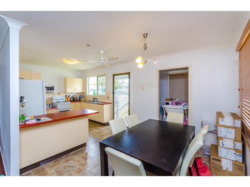 56 Gray Street, Park Avenue QLD 4701