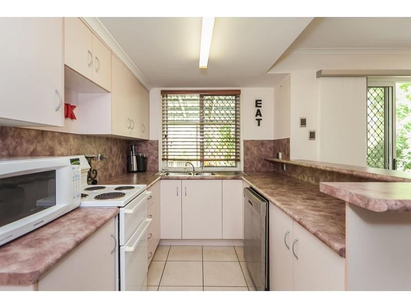 7/374 Limpus Street, Frenchville QLD 4701