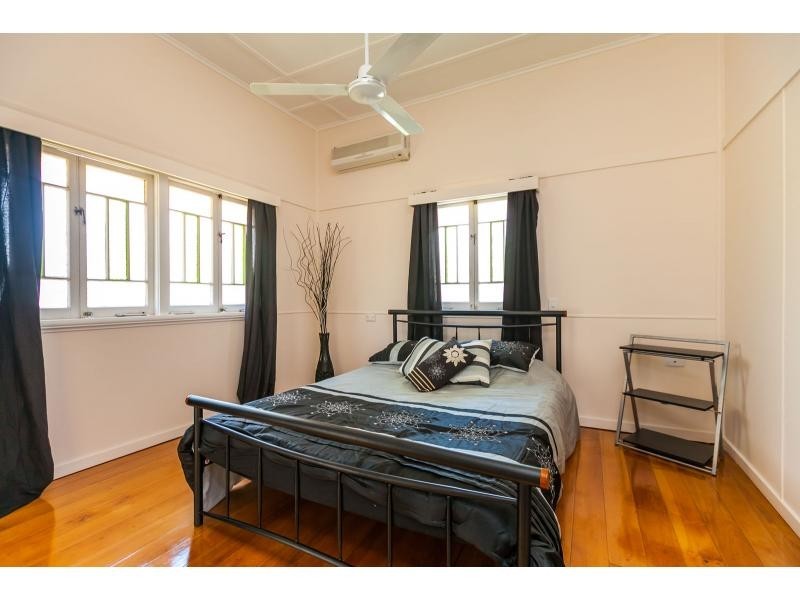 29 Edward Street, Berserker QLD 4701