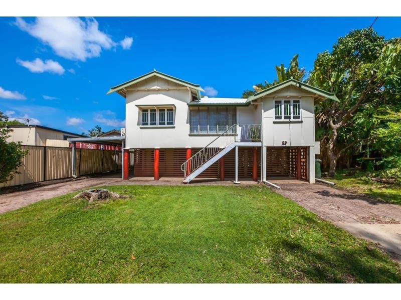 29 Edward Street, Berserker QLD 4701