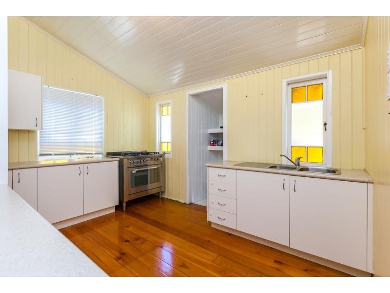 62 Campbell Street, Wandal QLD 4700