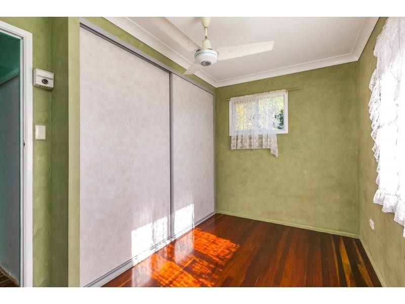 8 Doyle Street, Park Avenue QLD 4701