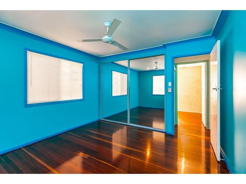 8 Doyle Street, Park Avenue QLD 4701