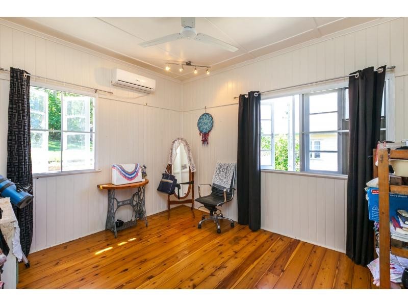 13 Harrow Street, West Rockhampton QLD 4700