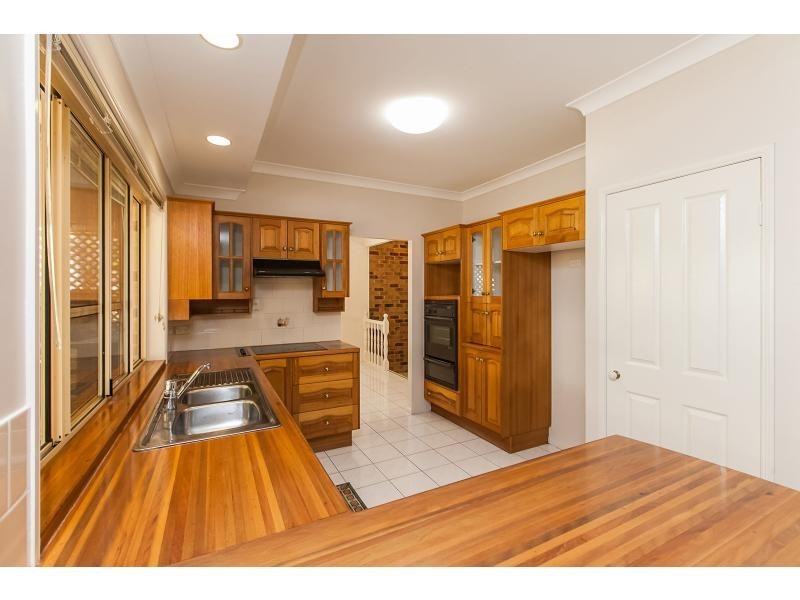 11 Blue Gum Terrace, Frenchville QLD 4701