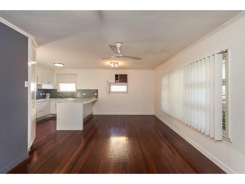 81 Armstrong Street, Berserker QLD 4701