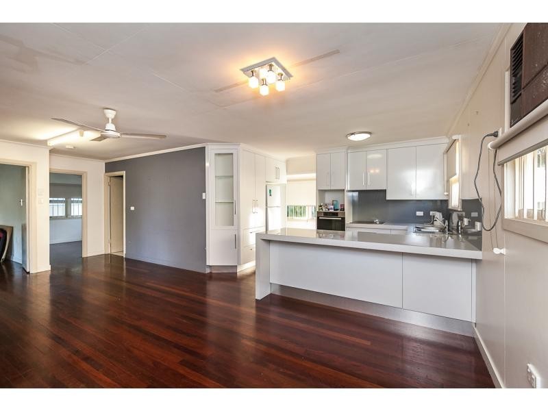 81 Armstrong Street, Berserker QLD 4701