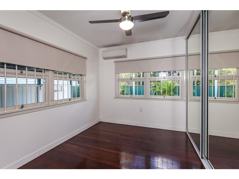 81 Armstrong Street, Berserker QLD 4701