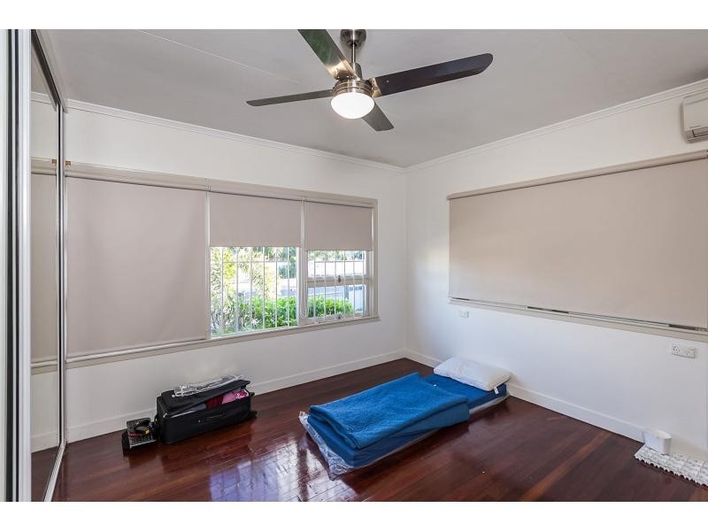 81 Armstrong Street, Berserker QLD 4701