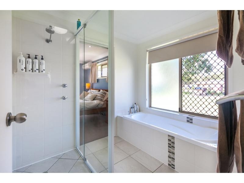 64 Neilsen Avenue, Glenlee QLD 4711