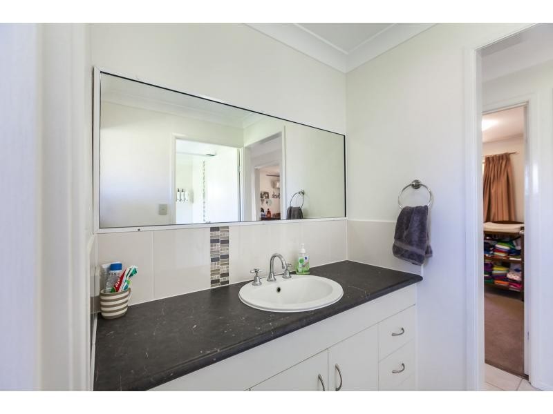 64 Neilsen Avenue, Glenlee QLD 4711