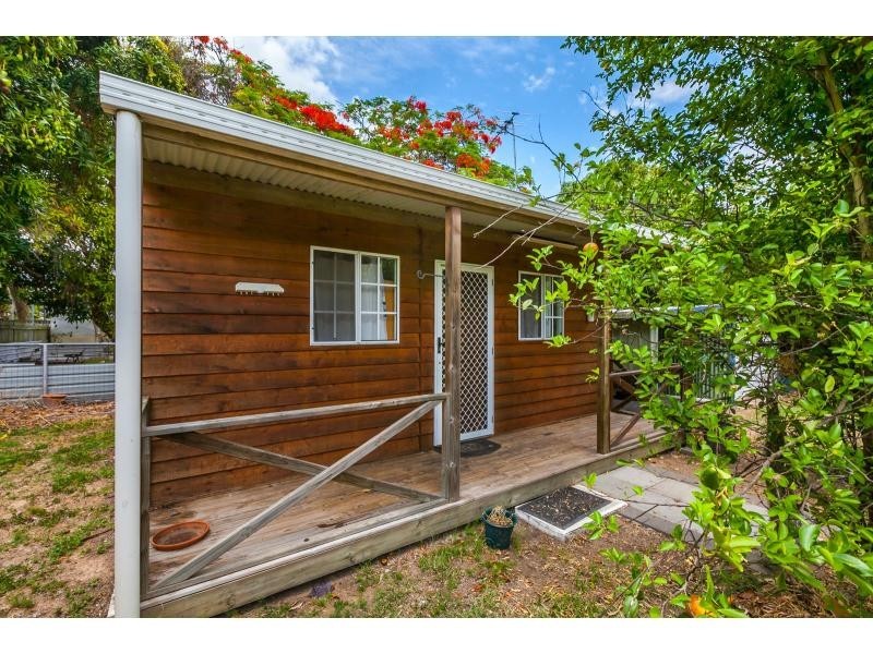 40 Underwood Street, Park Avenue QLD 4701