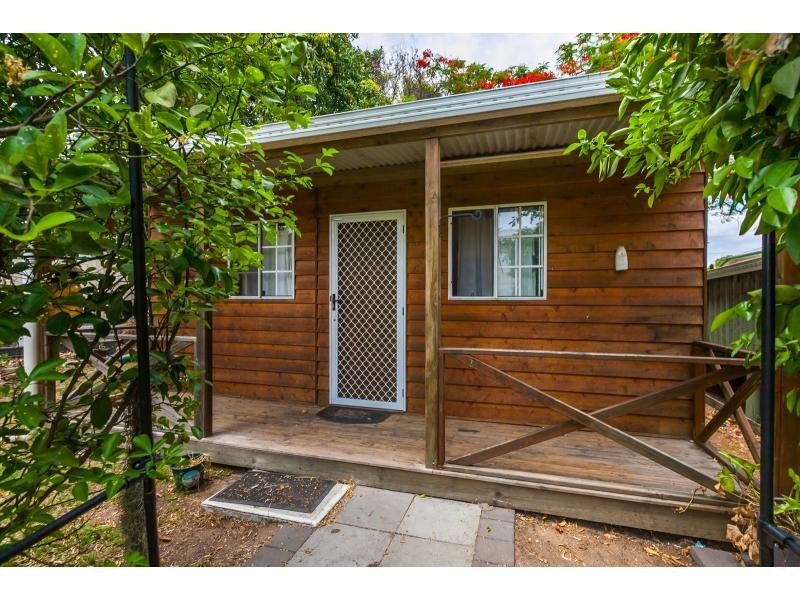 40 Underwood Street, Park Avenue QLD 4701