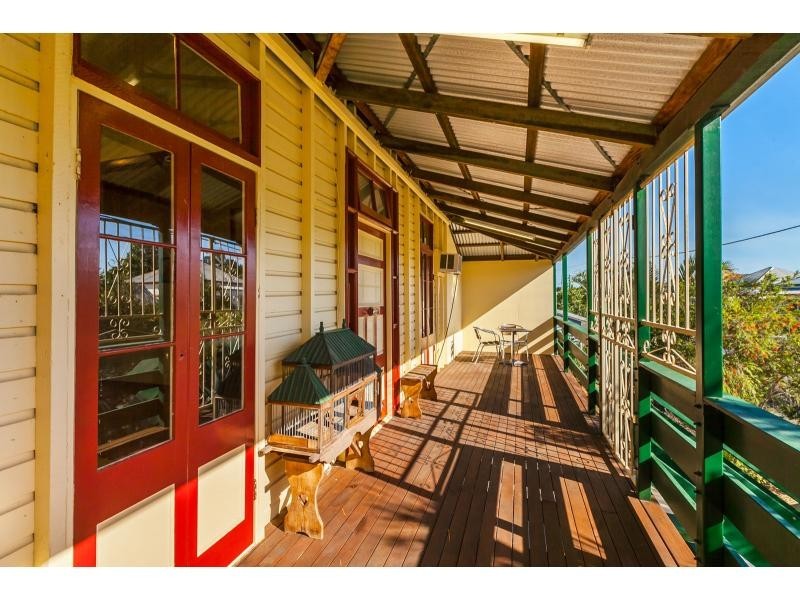 11 Arnold Street, Allenstown QLD 4700