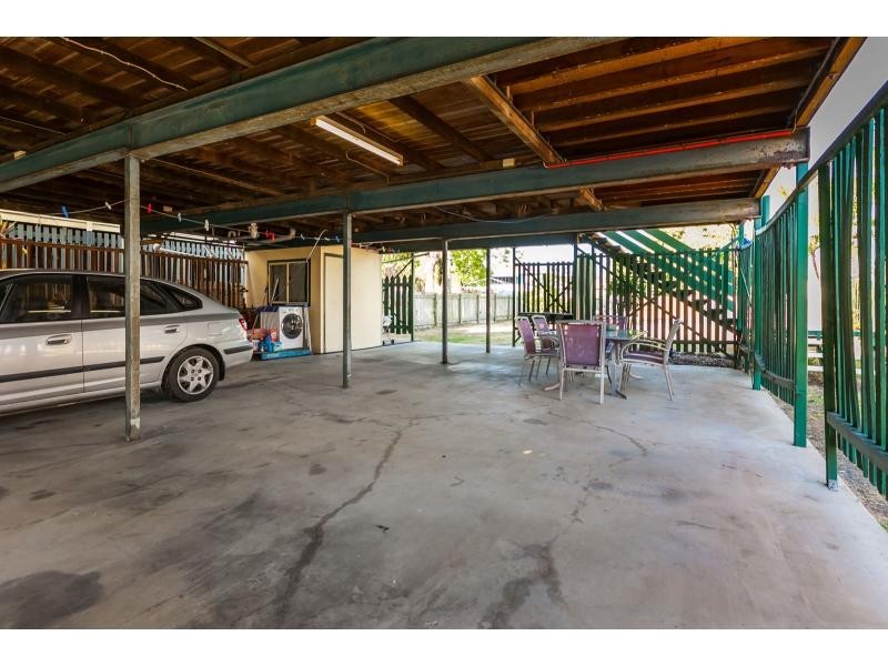11 Arnold Street, Allenstown QLD 4700