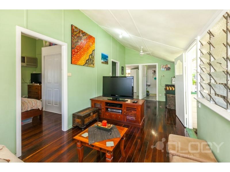 21 Burnett Street, Berserker QLD 4701