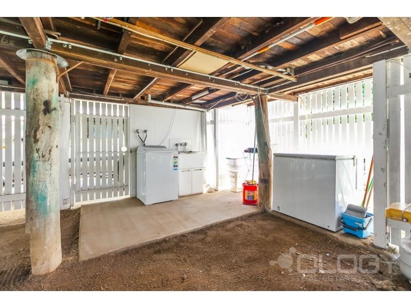21 Burnett Street, Berserker QLD 4701