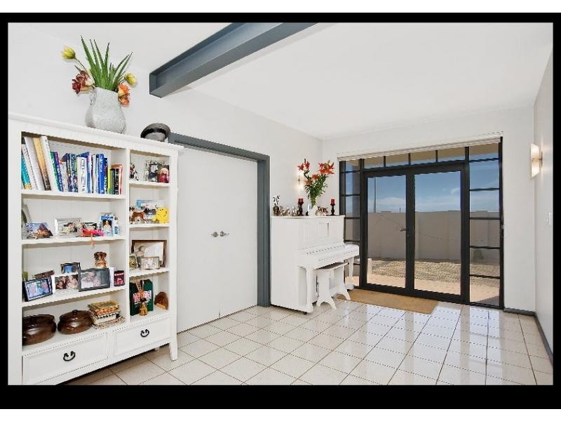 38 Cooroyba Court, North Haven SA 5018